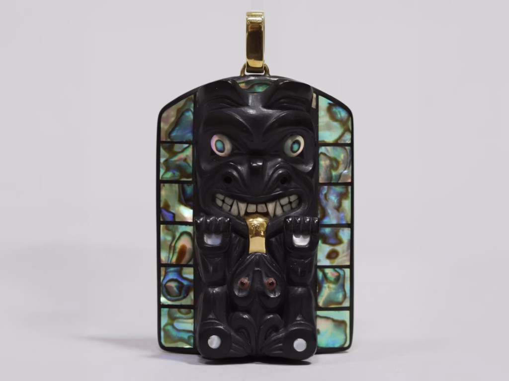 SINCE 1979 Hall's Auction Services CONSIGN WITH HALL'S AUCTION YOUR TRUSTED SOURCE FOR ANTIQUES, COLLECTIBLES AND WINE & SPIRITS